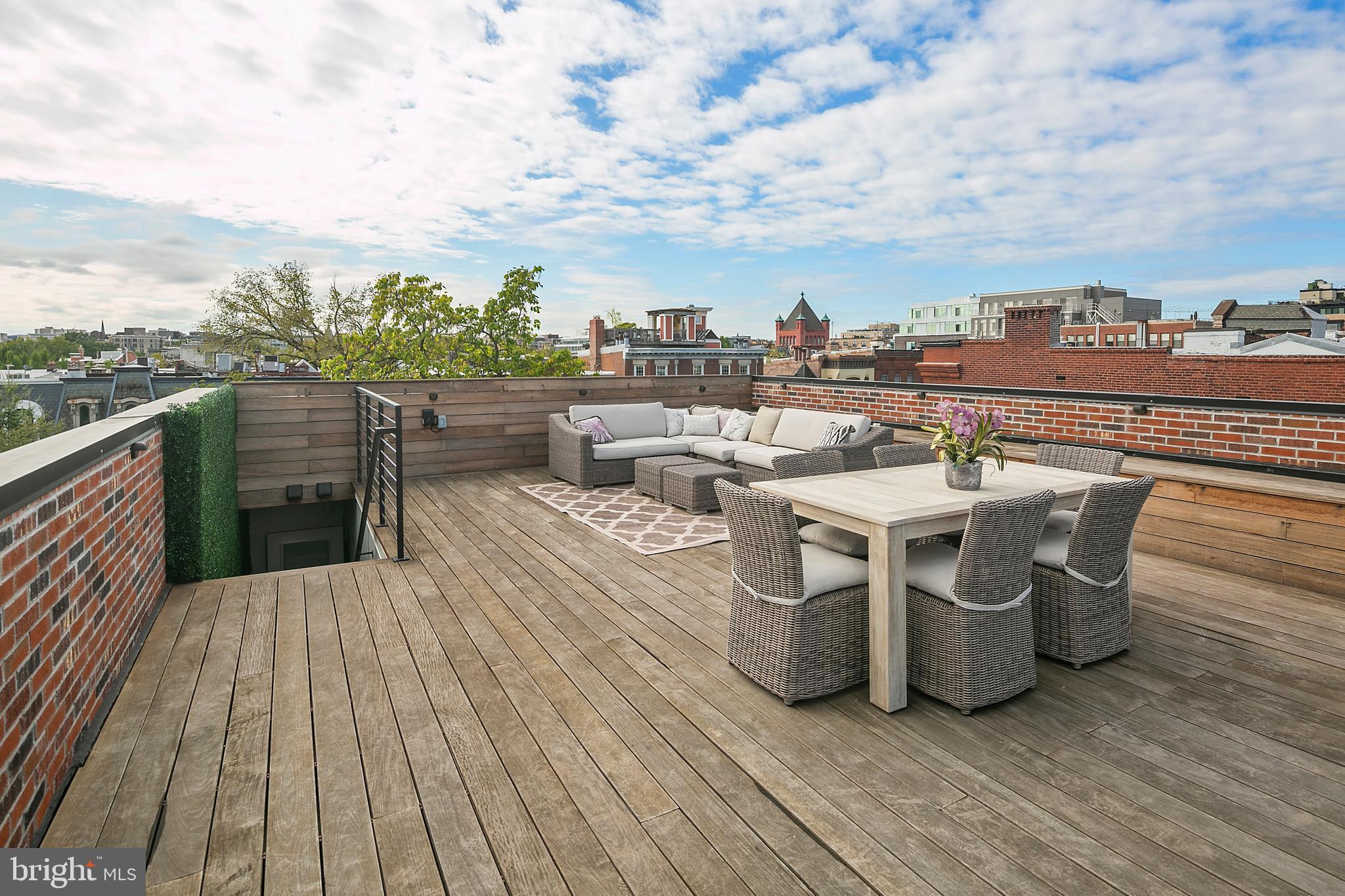 1313 R Street Northwest, Unit 2 Washington, DC 20009 - Photo 27 of 30