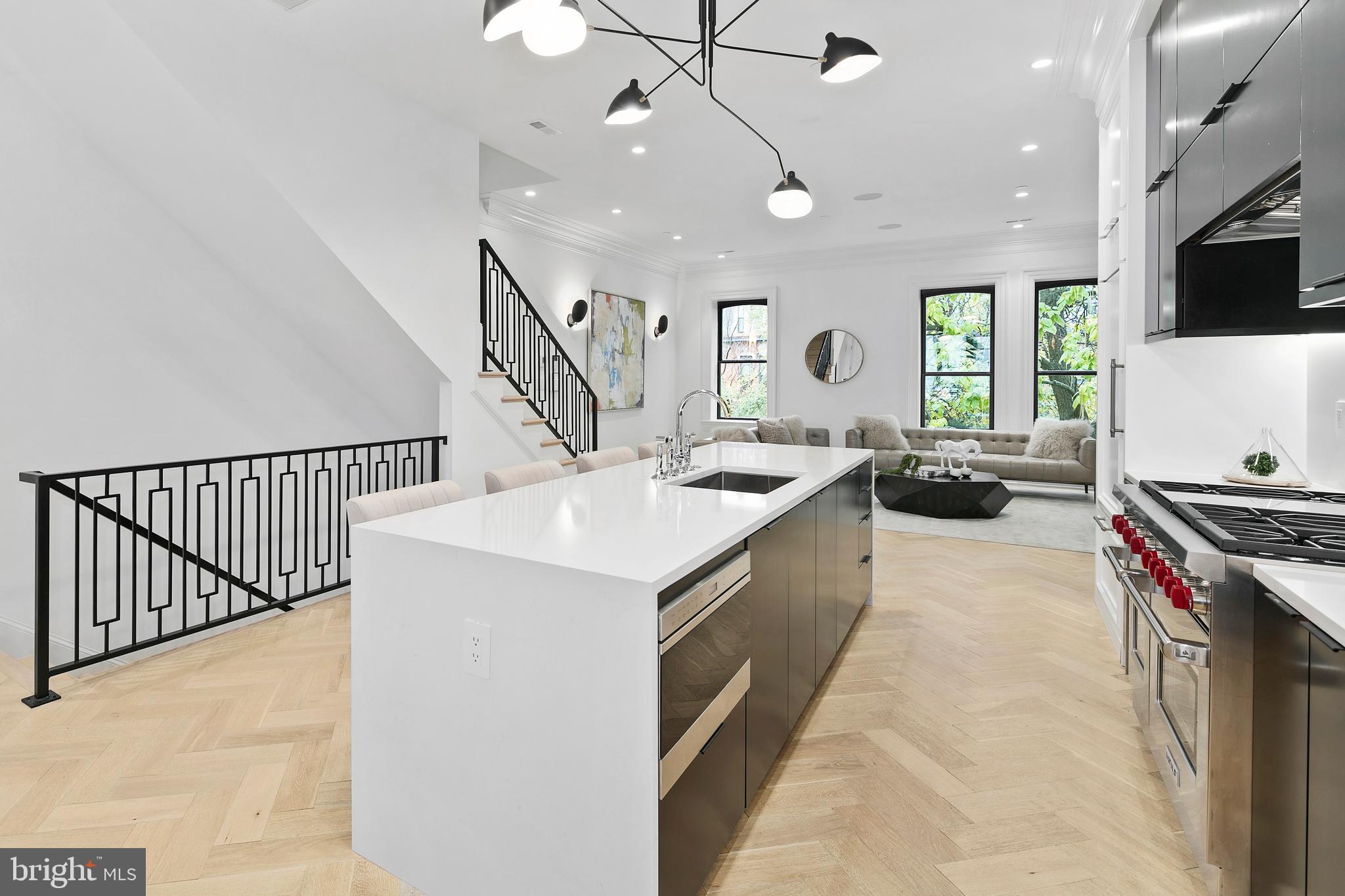 1313 R Street Northwest, Unit 2 Washington, DC 20009 - Photo 8 of 30