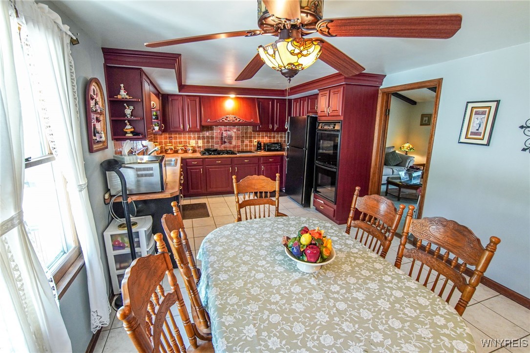 2701 Stony Point Road Grand Island, NY 14072 - Photo 12 of 47