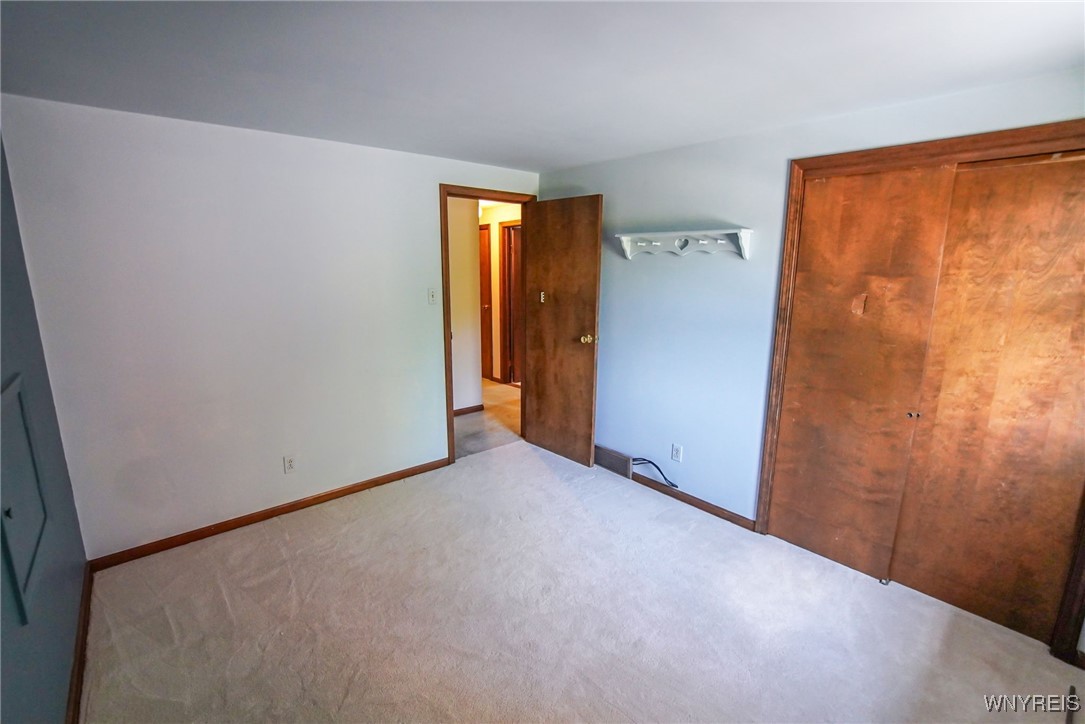 2701 Stony Point Road Grand Island, NY 14072 - Photo 21 of 47