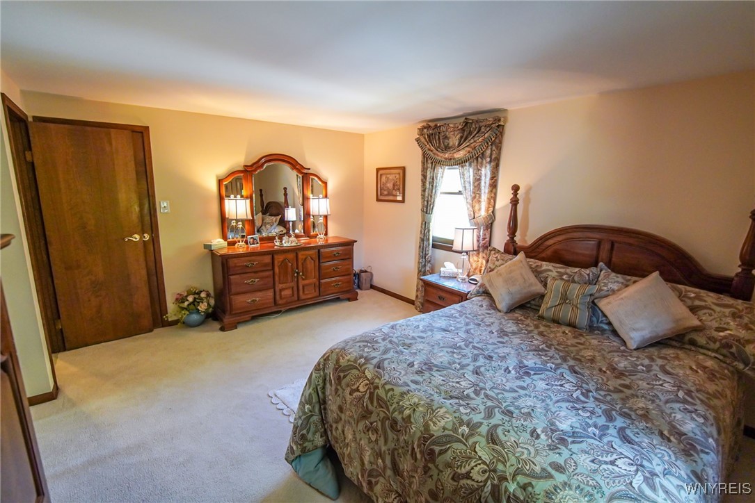 2701 Stony Point Road Grand Island, NY 14072 - Photo 24 of 47