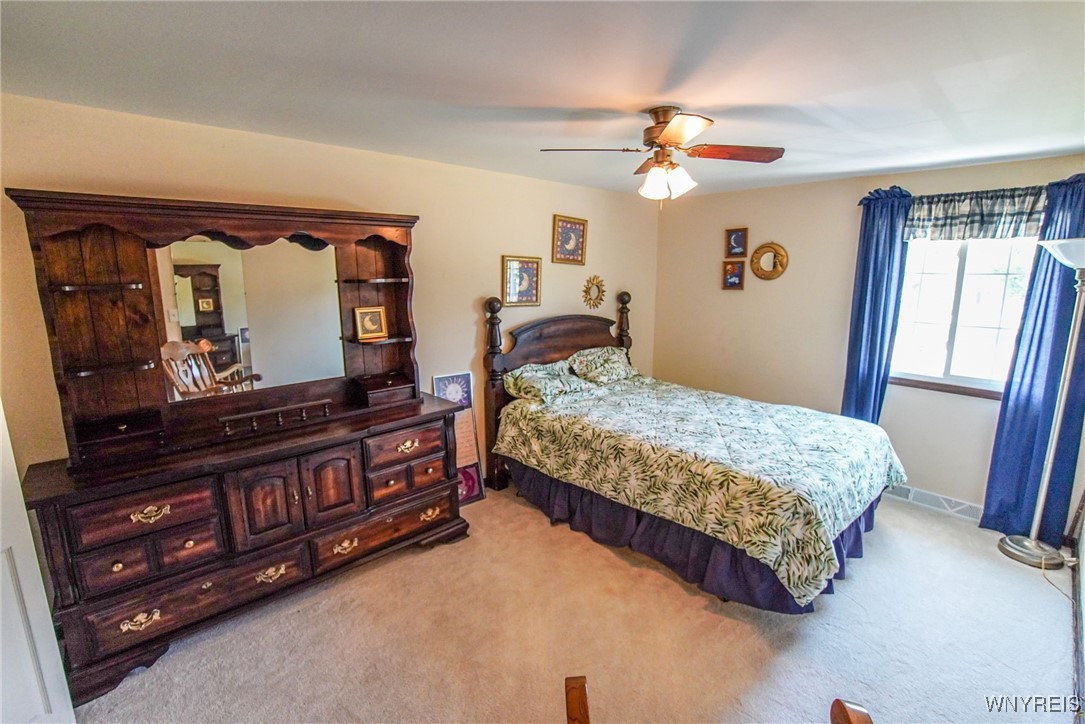 2701 Stony Point Road Grand Island, NY 14072 - Photo 27 of 47