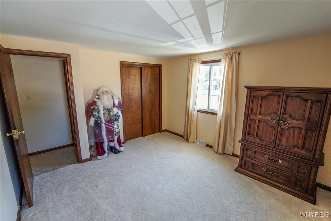 2701 Stony Point Road Grand Island, NY 14072 - Photo 31 of 47