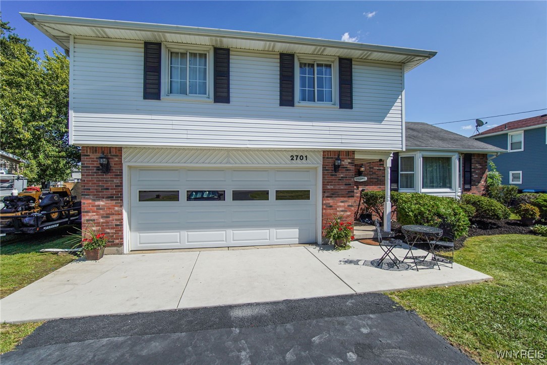 2701 Stony Point Road Grand Island, NY 14072 - Photo 44 of 47