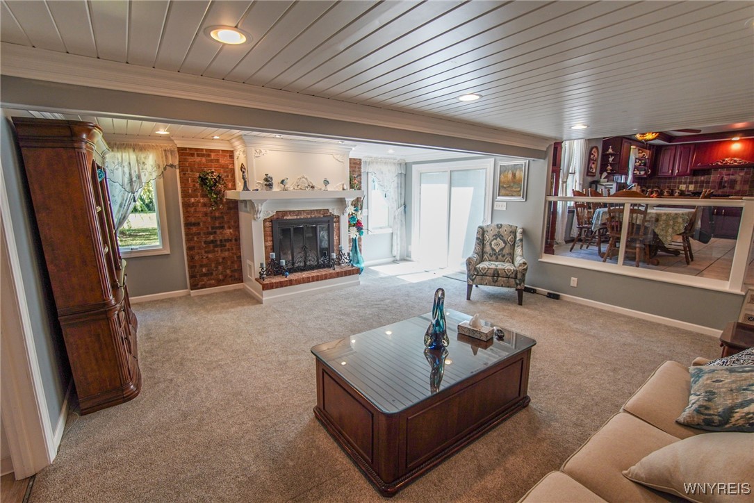 2701 Stony Point Road Grand Island, NY 14072 - Photo 5 of 47