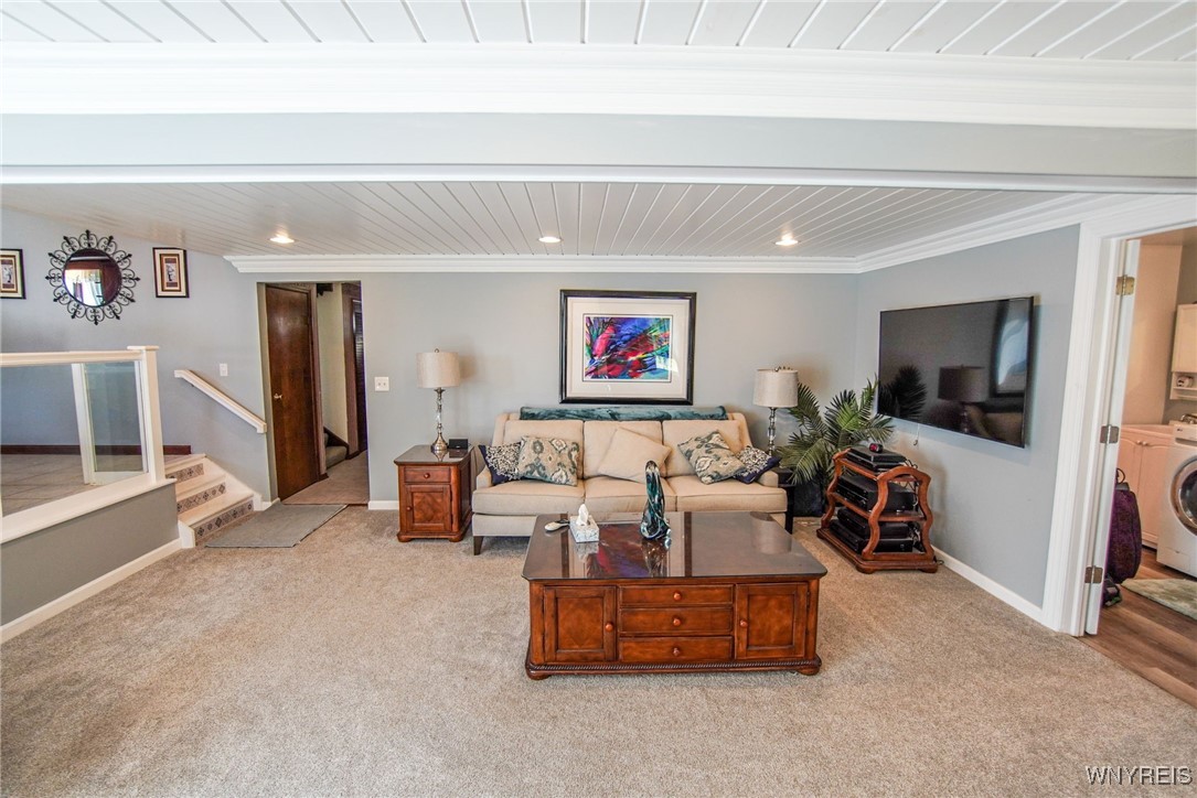 2701 Stony Point Road Grand Island, NY 14072 - Photo 8 of 47