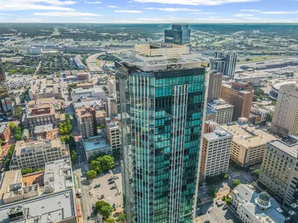 $950,000 | 500 Throckmorton Street, Unit 3503, Fort Worth, TX 76102