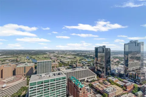 $950,000 | 500 Throckmorton Street, Unit 3503, Fort Worth, TX 76102