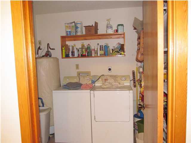436 Thornton Road DeFuniak Springs, FL 32435 - Photo 8 of 13 a utility room with dryer and washer