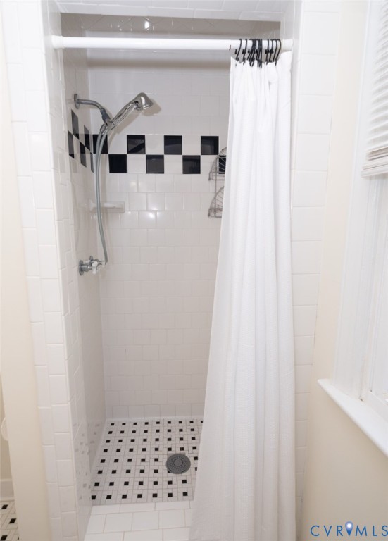 8203 Colebrook Road Richmond, VA 23227 - Photo 19 of 32 Gallery Image 19