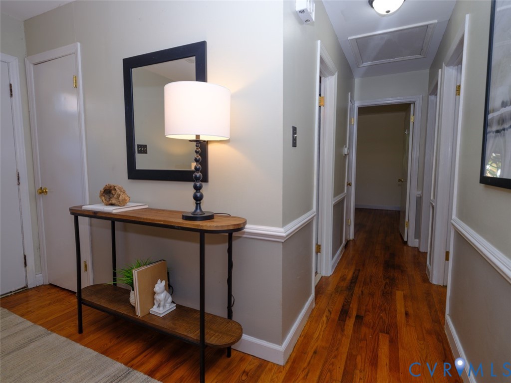 8203 Colebrook Road Richmond, VA 23227 - Photo 2 of 32 Gallery Image 2