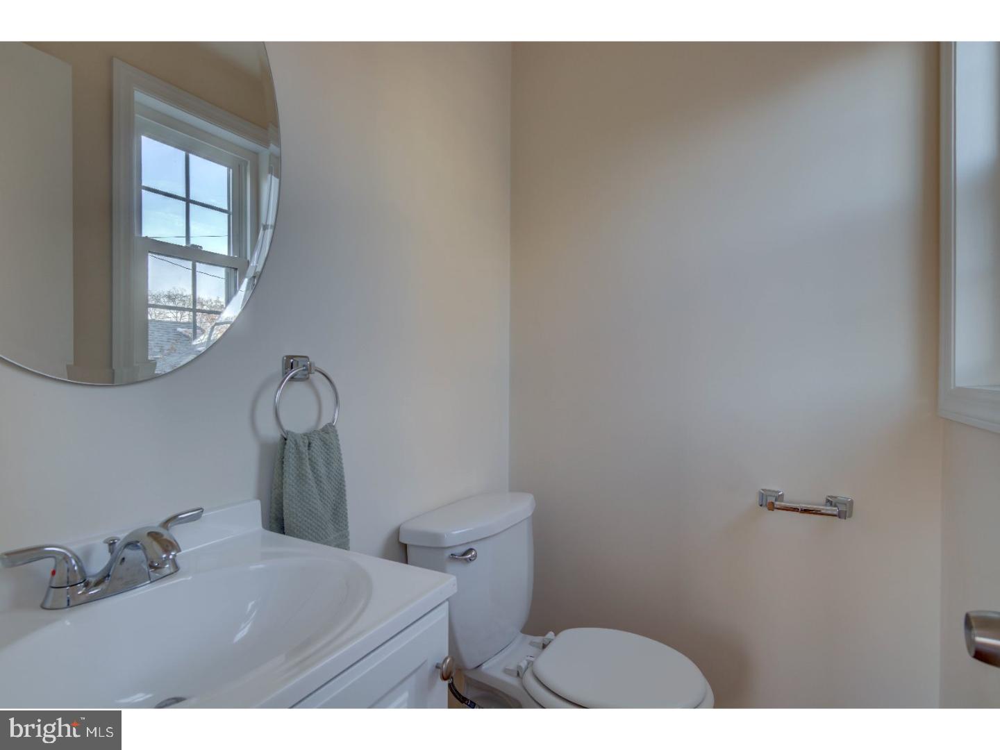 262 West Roland Road Brookhaven, PA 19015 - Photo 13 of 24 Gallery Image 13