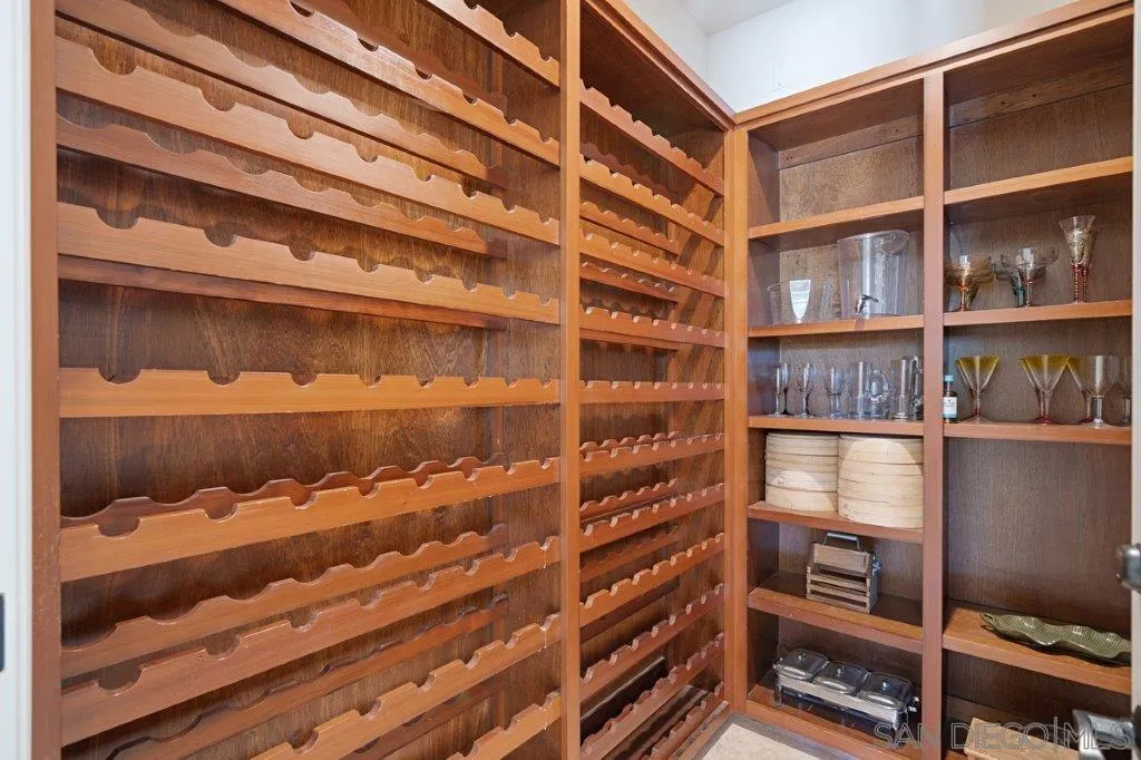 16210 Via Cazadero Rancho Santa Fe, CA 92067 - Photo 13 of 37