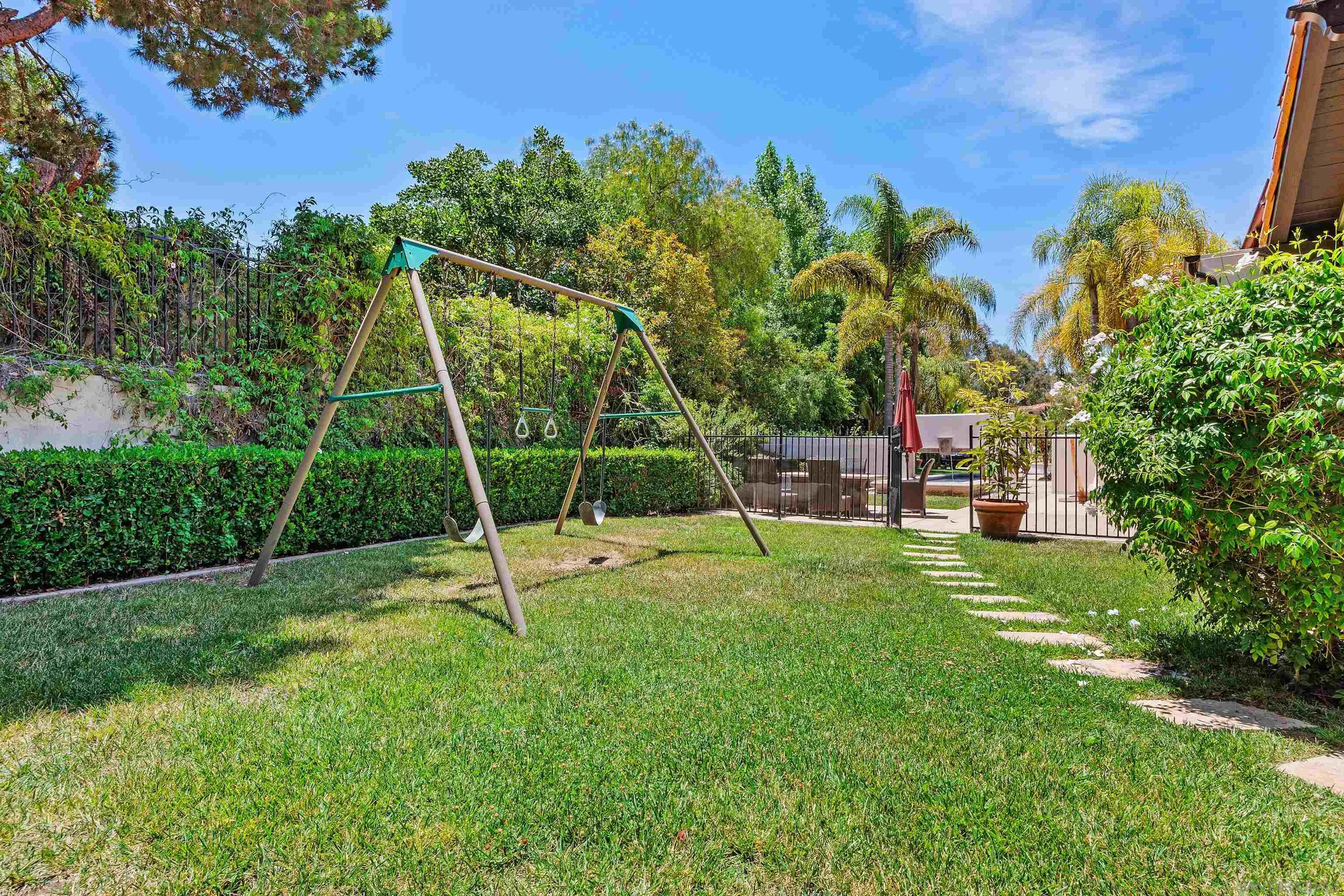 16210 Via Cazadero Rancho Santa Fe, CA 92067 - Photo 24 of 37