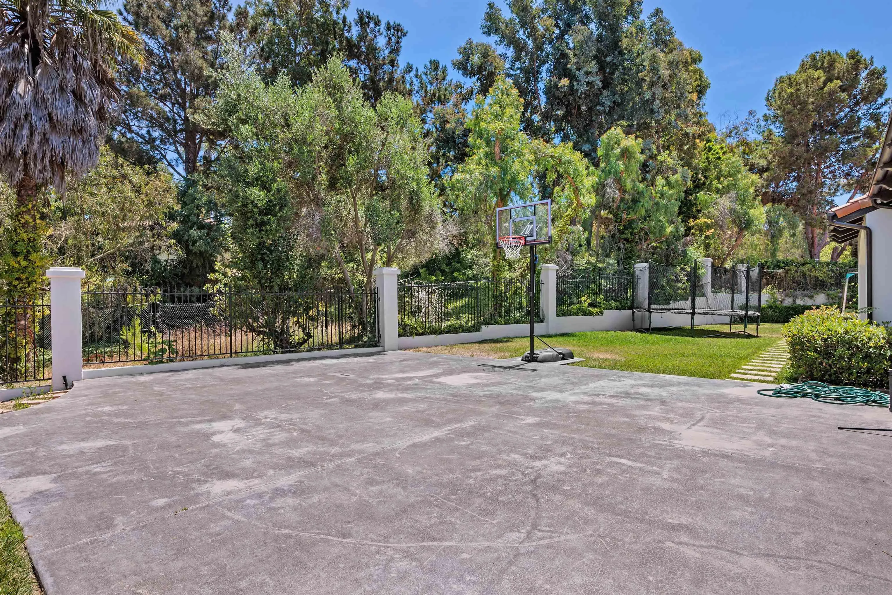 16210 Via Cazadero Rancho Santa Fe, CA 92067 - Photo 25 of 37