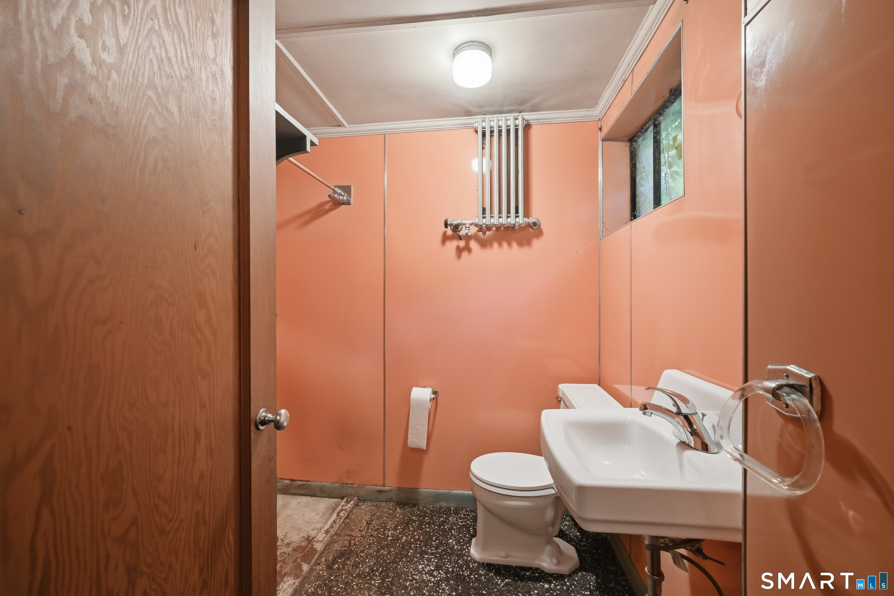 6 Taylor Road Bethel, CT 06801 - Photo 30 of 37 Gallery Image 30