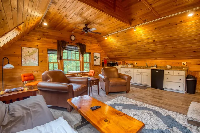 $1,150,000 | 12 Evergreen Drive, Gorham, NH 03581