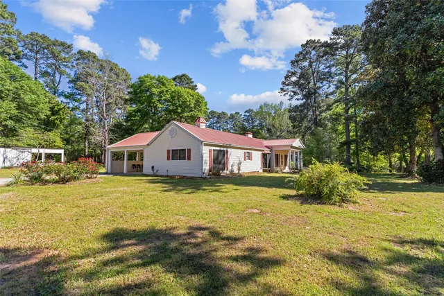 $449,000 | 552 Highway 7, Crockett, TX 75835