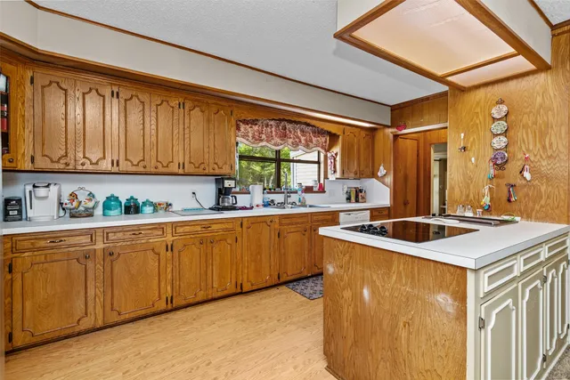 $449,000 | 552 Highway 7, Crockett, TX 75835