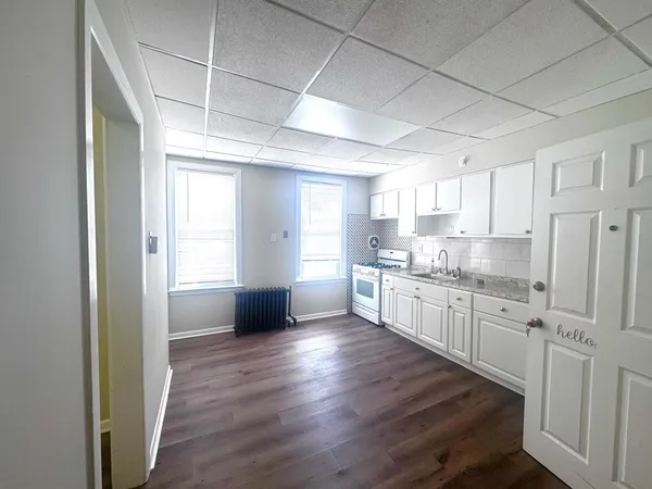 $2,500 | 1412 Kerrigan Avenue, Unit 2, Union City, NJ 07087