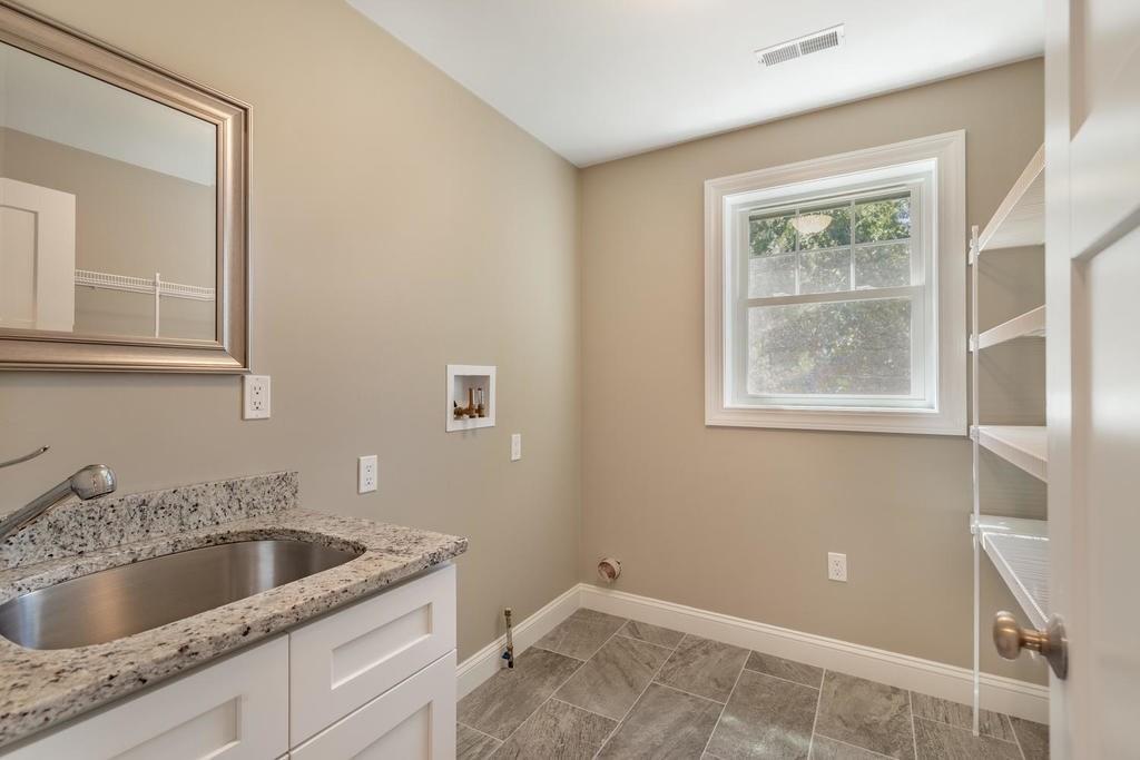 27 Burroughs Road North Reading, MA 01864 - Photo 20 of 36 Gallery Image 20