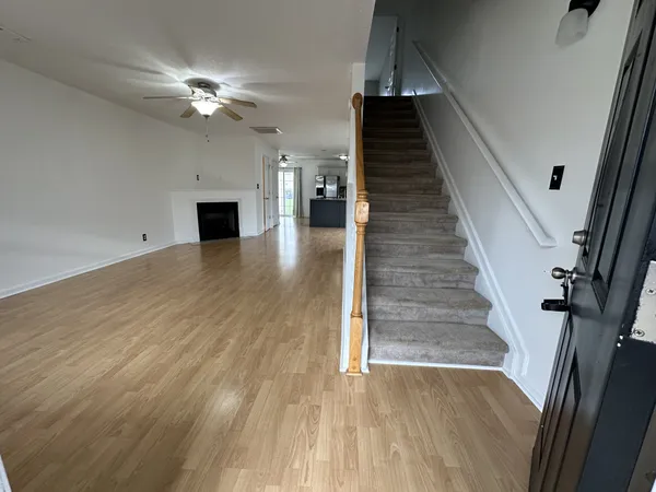 $1,050 | 122 Alexander Boulevard, Clarksville, TN 37040