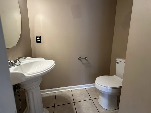 $1,050 | 122 Alexander Boulevard, Clarksville, TN 37040