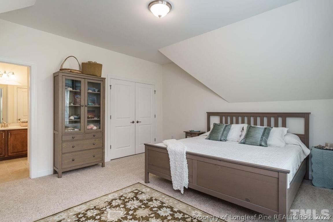 5642 Wade Park Boulevard Raleigh, NC 27607 - Photo 31 of 40 Gallery Image 31