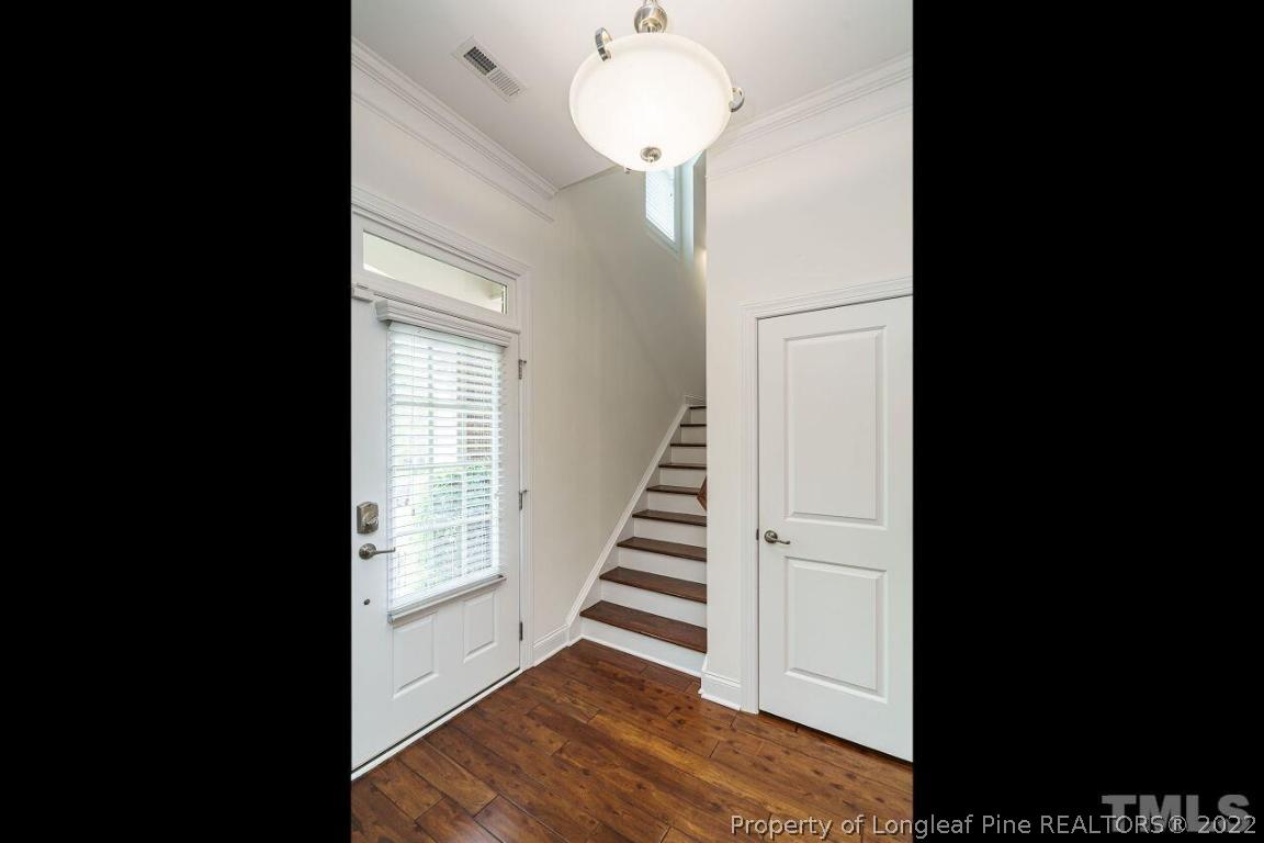 5642 Wade Park Boulevard Raleigh, NC 27607 - Photo 4 of 40 Gallery Image 4
