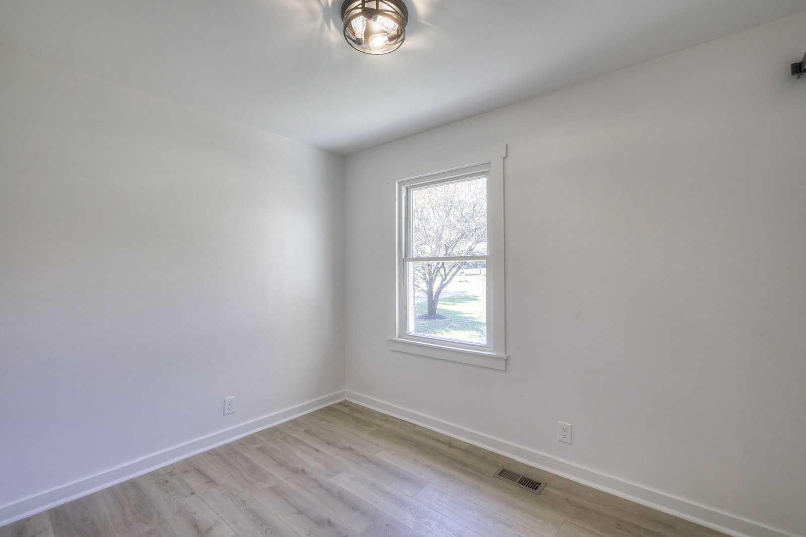 1312 Robin Hill Road Franklin, TN 37064 - Photo 35 of 46 Gallery Image 35