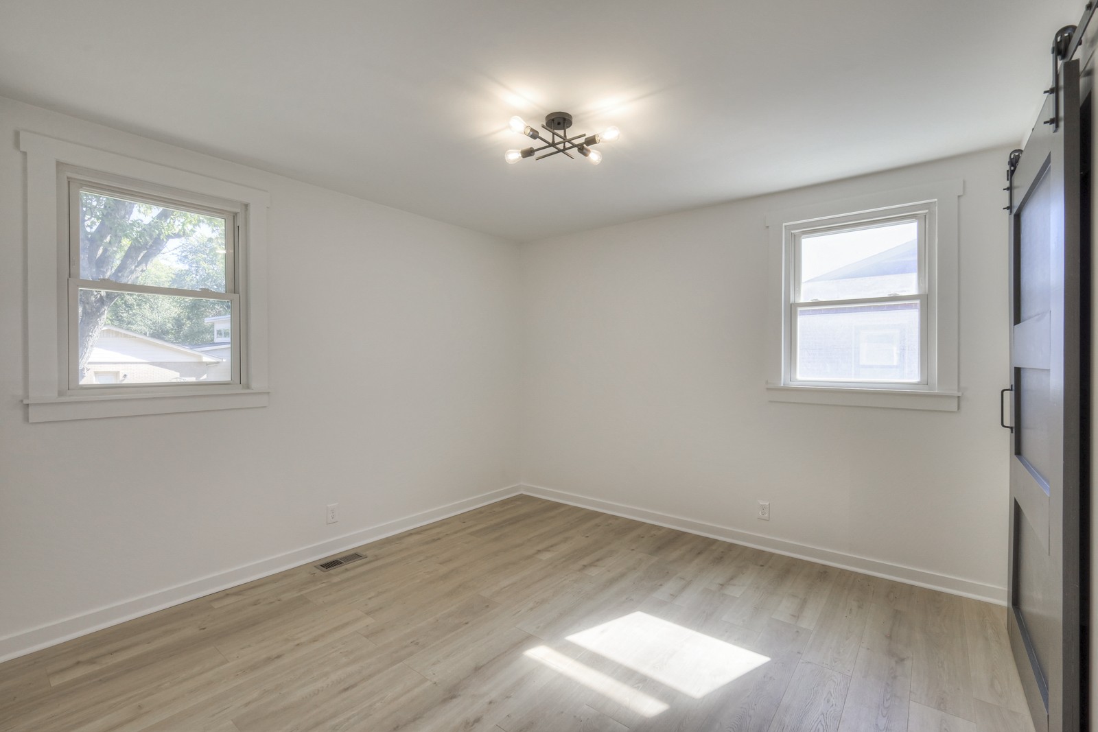 1312 Robin Hill Road Franklin, TN 37064 - Photo 41 of 46 Gallery Image 41