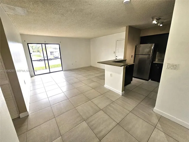 $2,000 | 19760 Southwest 103rd Court, Unit 102, Cutler Bay, FL 33157
