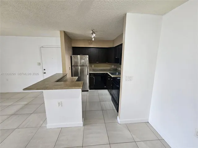 $2,000 | 19760 Southwest 103rd Court, Unit 102, Cutler Bay, FL 33157