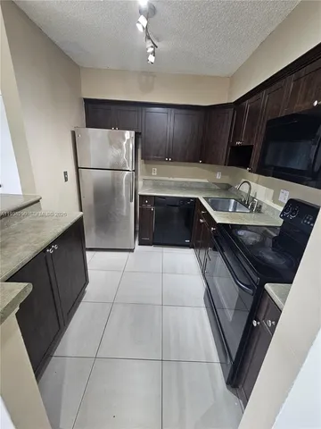 $2,000 | 19760 Southwest 103rd Court, Unit 102, Cutler Bay, FL 33157