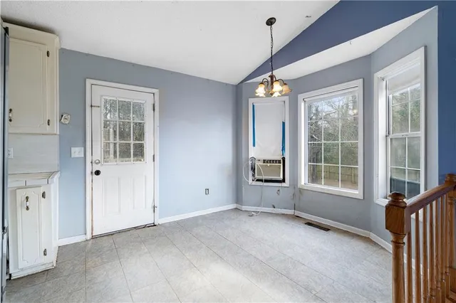 $210,000 | 12 Creek Bend Court Southwest, Cartersville, GA 30120