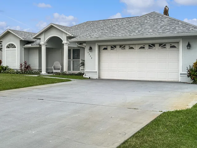$399,000 | 5204 Feather Creek Drive, Fort Pierce, FL 34951
