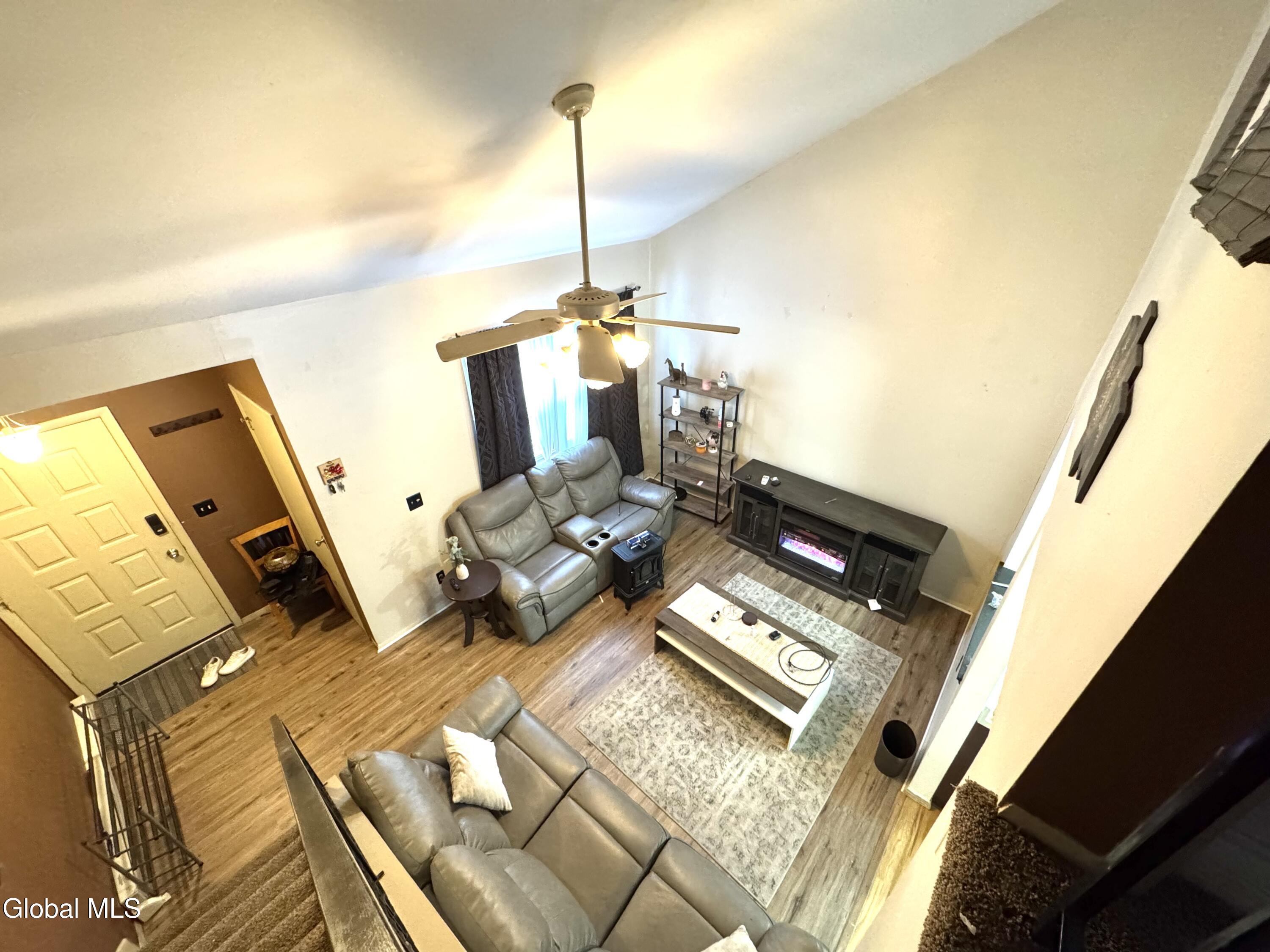 48 Wake Robin Road Ballston Spa, NY 12020 - Photo 10 of 19 IMG_3116