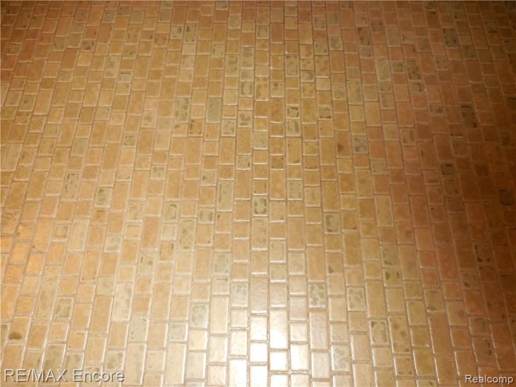 2070 East Thompson Road Holly, MI 48442 - Photo 15 of 64 DSCN1732.JPG