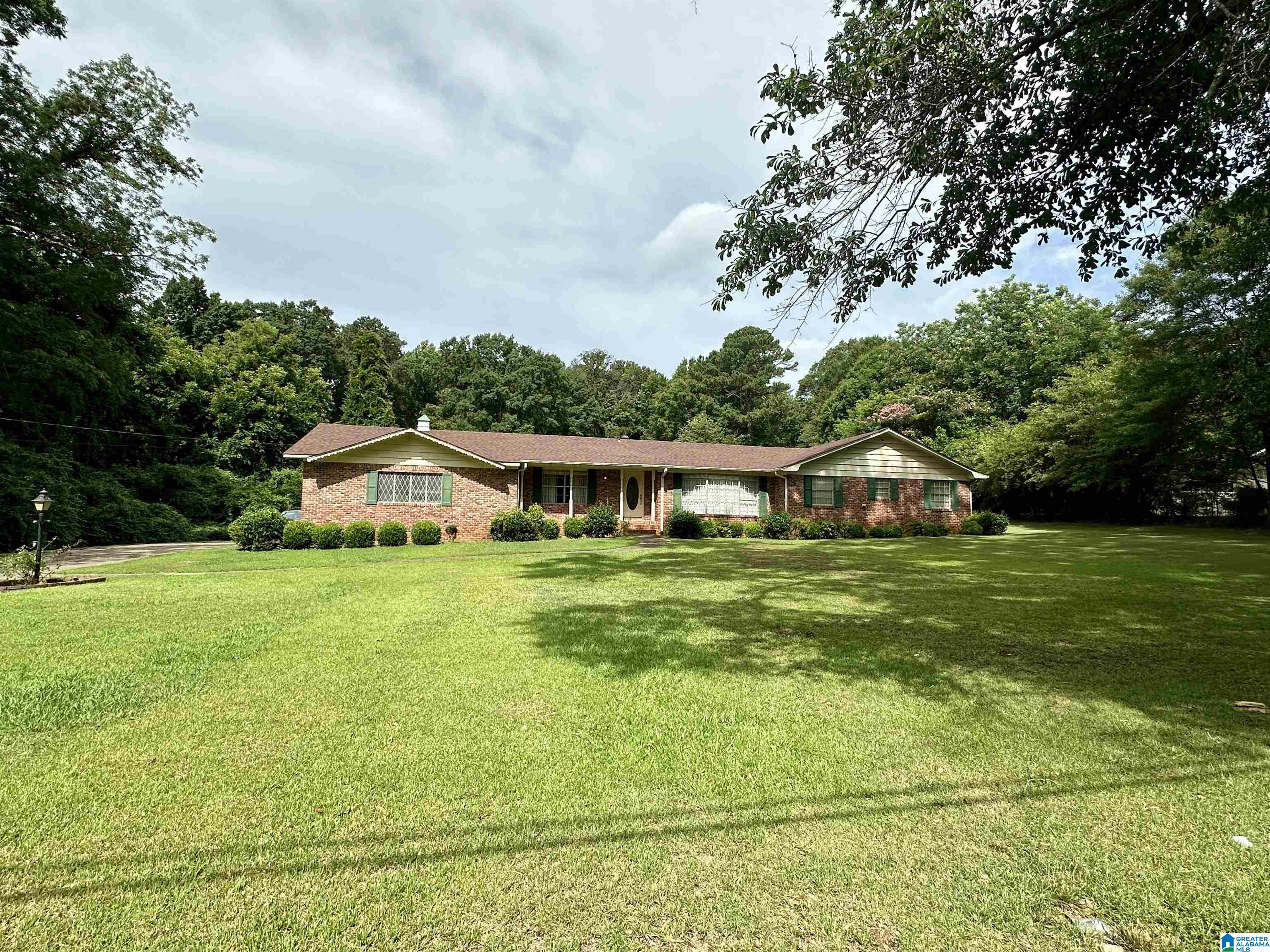 1221 Hueytown Road Bessemer, AL 35023 - Photo 3 of 48