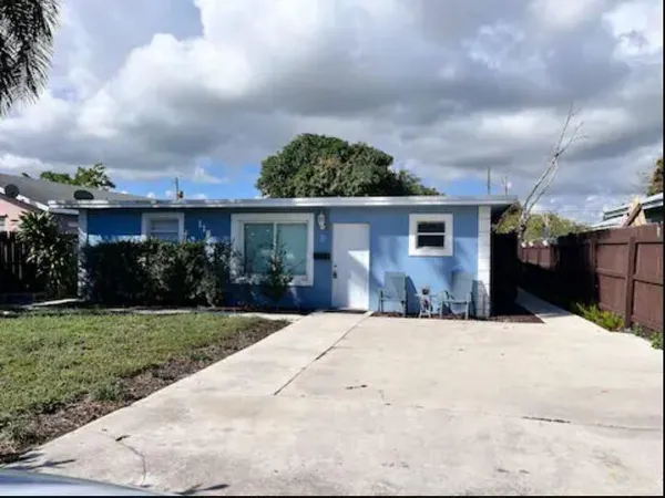 $569,900 | 118 Southwest 12th Avenue, Delray Beach, FL 33444