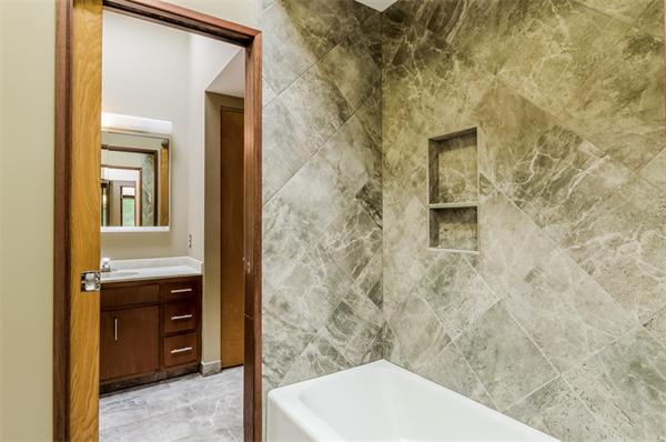 44 Deer Run Road Boxford, MA 01921 - Photo 18 of 27 Gallery Image 18