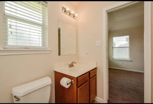 $2,100 | 19111 Remington Manor Drive, Cypress, TX 77433