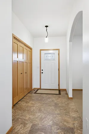 $624,900 | 4727 6th Street West, West Fargo, ND 58078