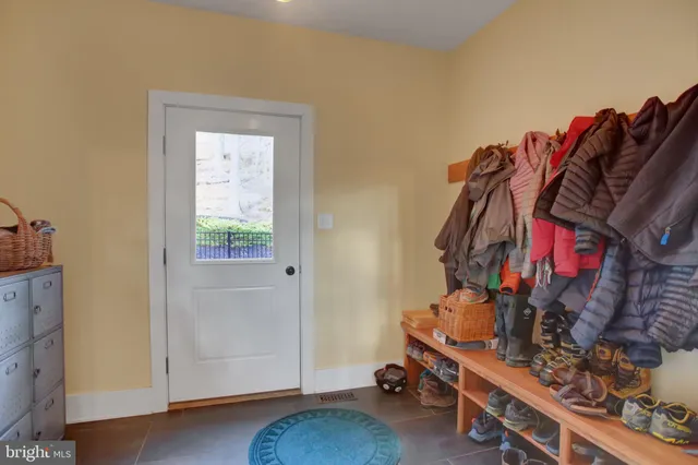 $990,000 | 12101 Mountainside Drive, Mercersburg, PA 17236