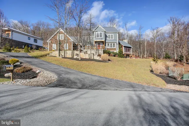 $990,000 | 12101 Mountainside Drive, Mercersburg, PA 17236