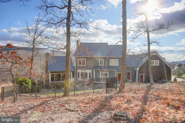 $990,000 | 12101 Mountainside Drive, Mercersburg, PA 17236