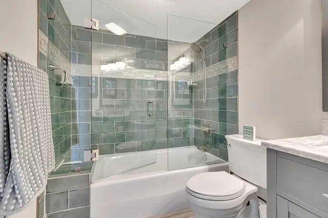 $1,750,000 | 3450 South Ocean Boulevard, Unit 806, Highland Beach, FL 33487