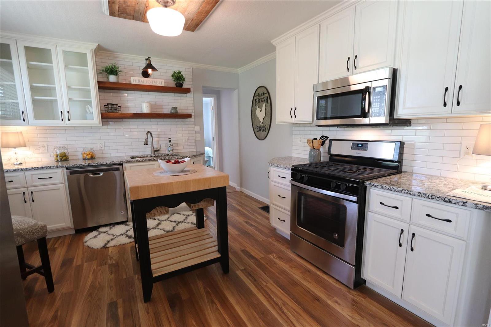 10800 Lacklink Road St. Louis, MO 63114 - Photo 13 of 31 Gallery Image 13