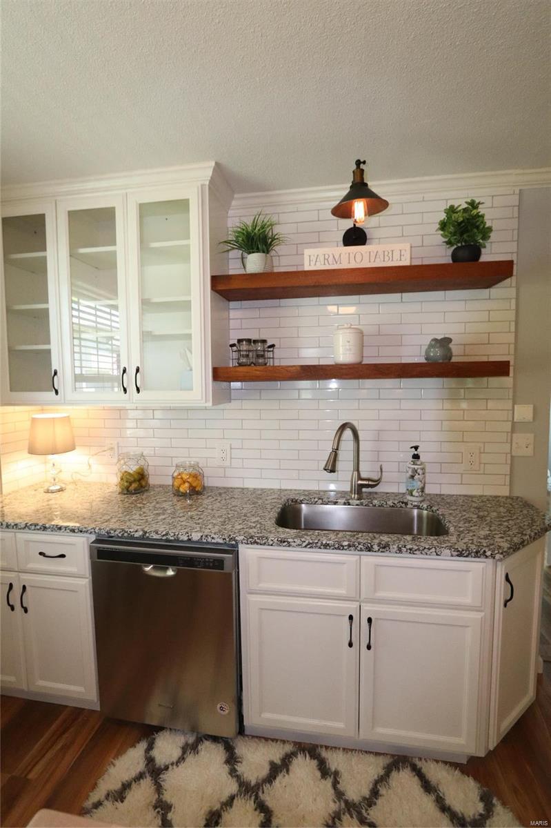 10800 Lacklink Road St. Louis, MO 63114 - Photo 16 of 31 Gallery Image 16