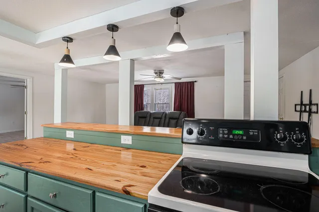 $224,500 | 348 39th Street, Allegan, MI 49010